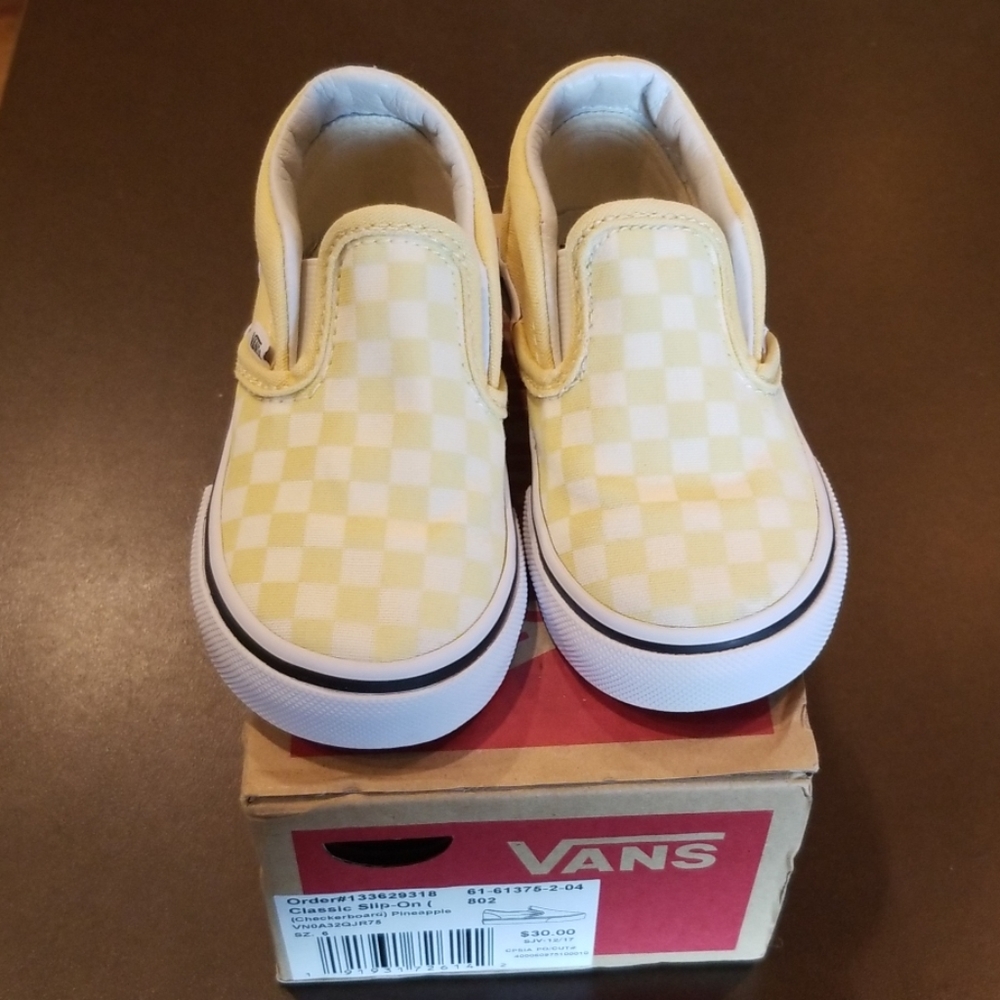Toddler Van's